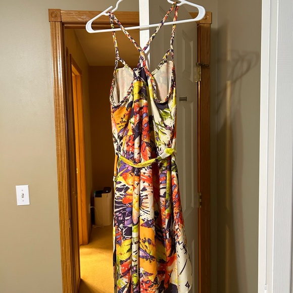 Jessica Simpson Tropical Print Dress with Belt - Picture 2 of 2